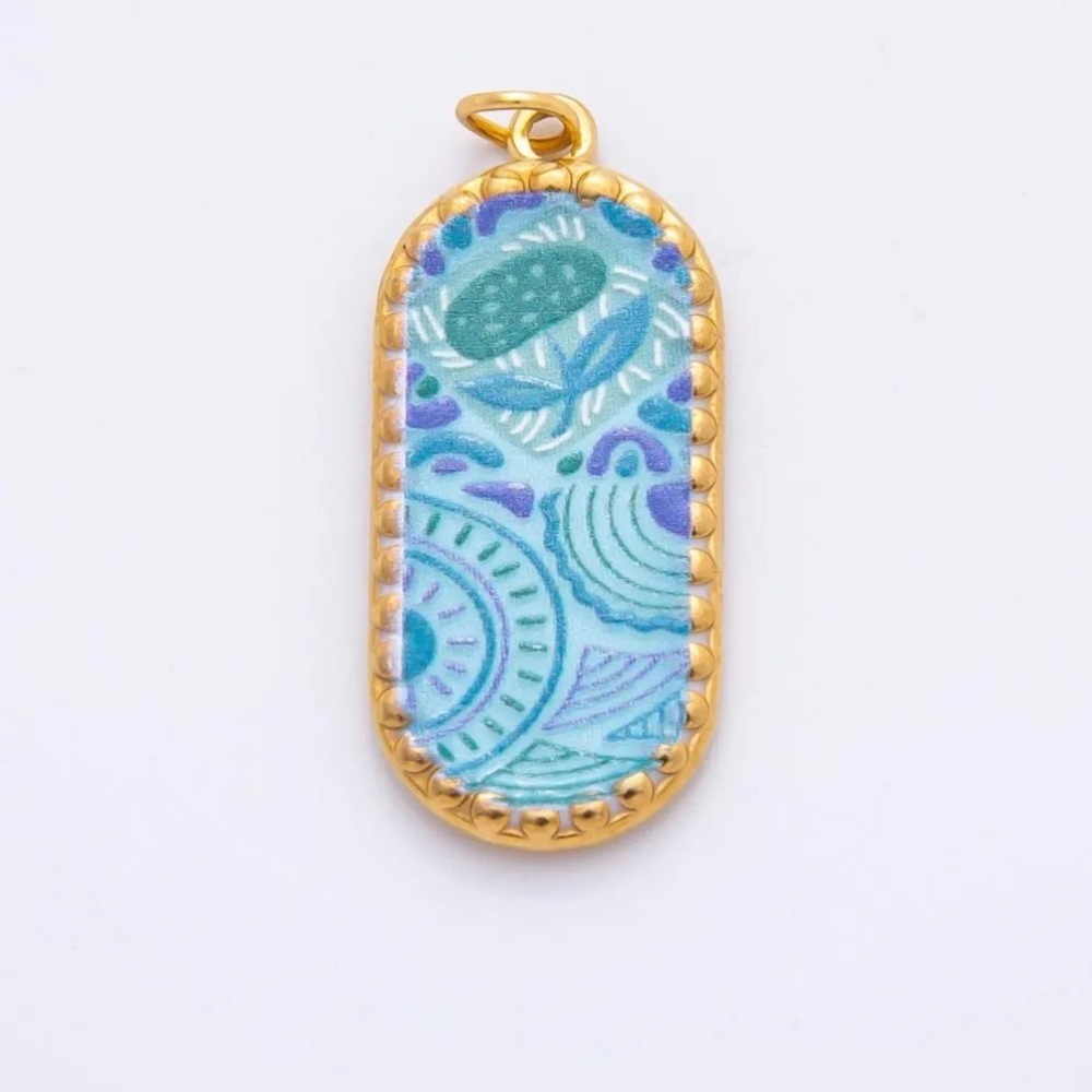 Gold and Blue Pendant Necklace - Picture 3 of 4